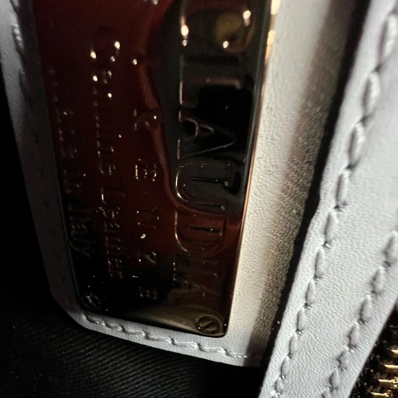 NWT Claudia Firenze CL10536 top handle Italian leather bag/ crossbody strap.